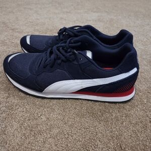 Puma Men's Dark Blue and White Sneakers
